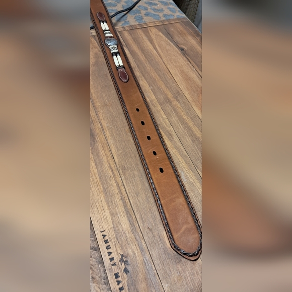 43" Beaded Leather Orvis Belt - Picture 8 of 10